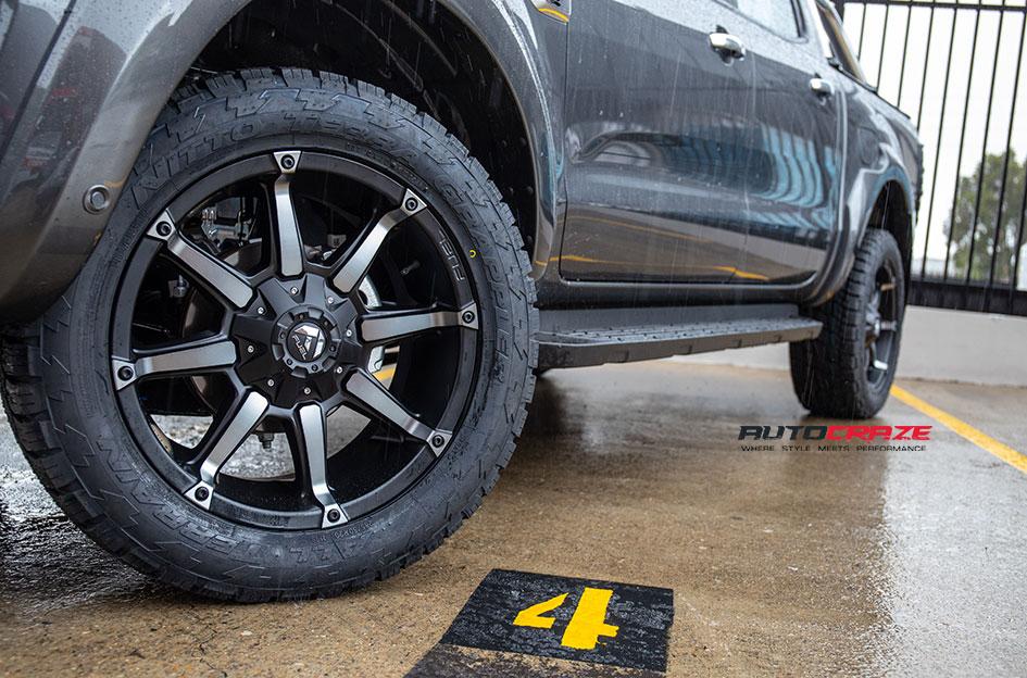 FORD RANGER COUPLER BLACK MACHINED WITH DARK TINT